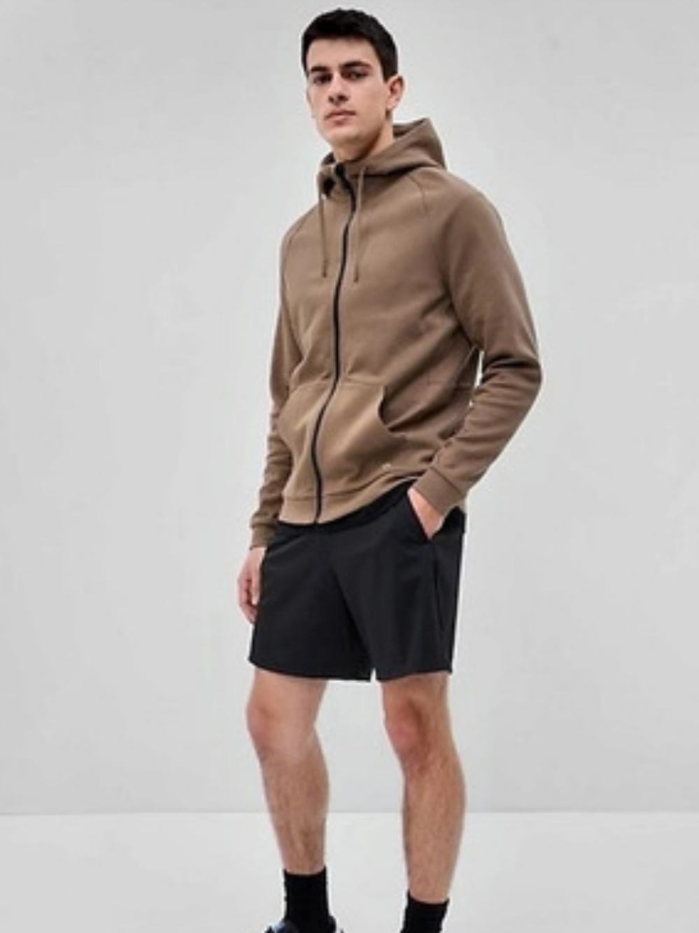 Gap GapFit Tech Full-Zip Hoodie Cocoa Brown